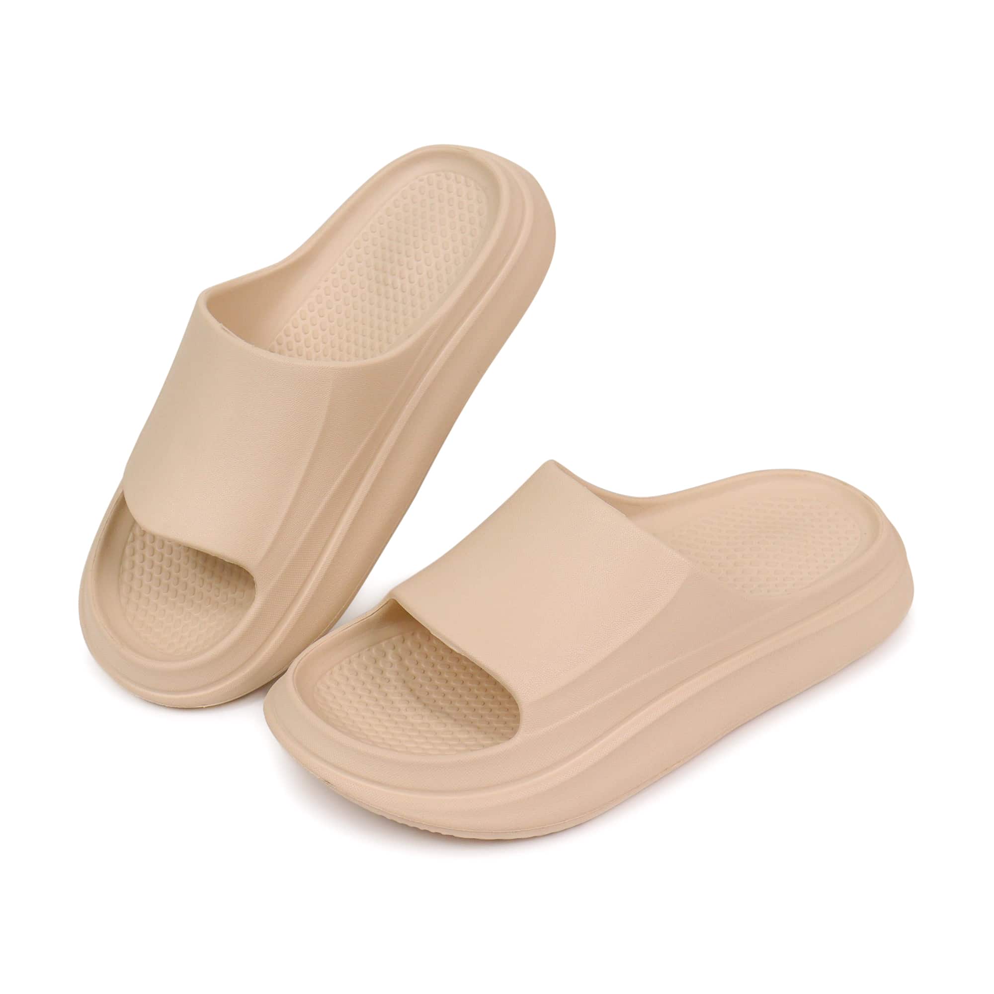 Beige chunky slippers